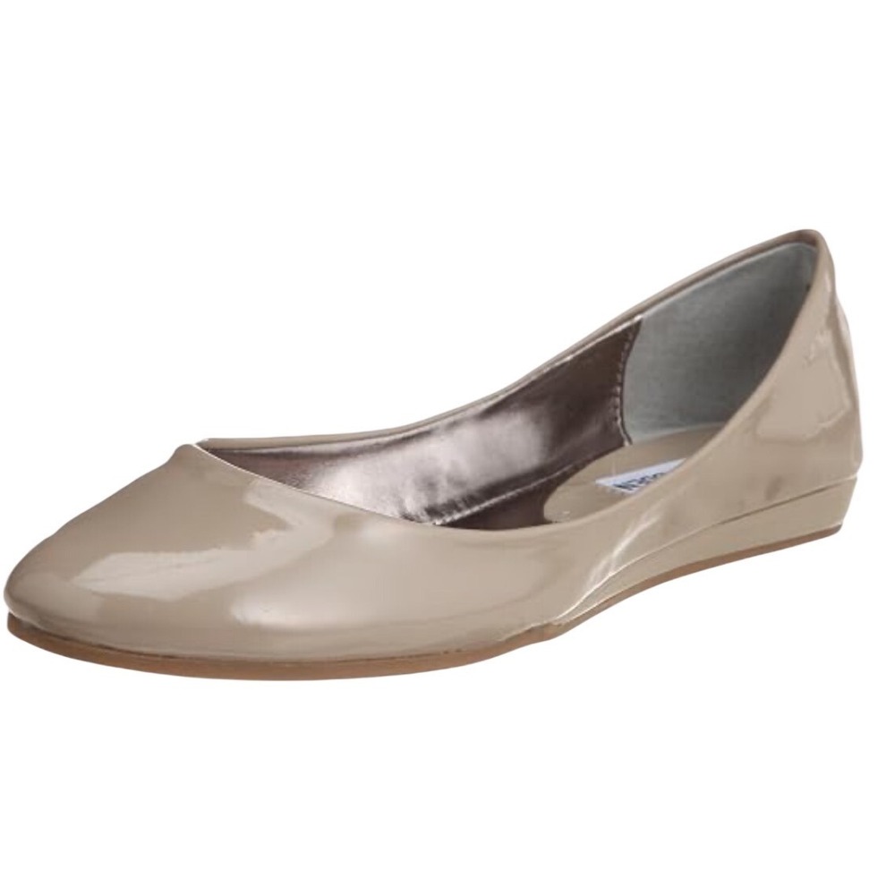 Steve Madden P-Heaven Nude Beige Patent Leather Ballet Flats Women's Size 10M